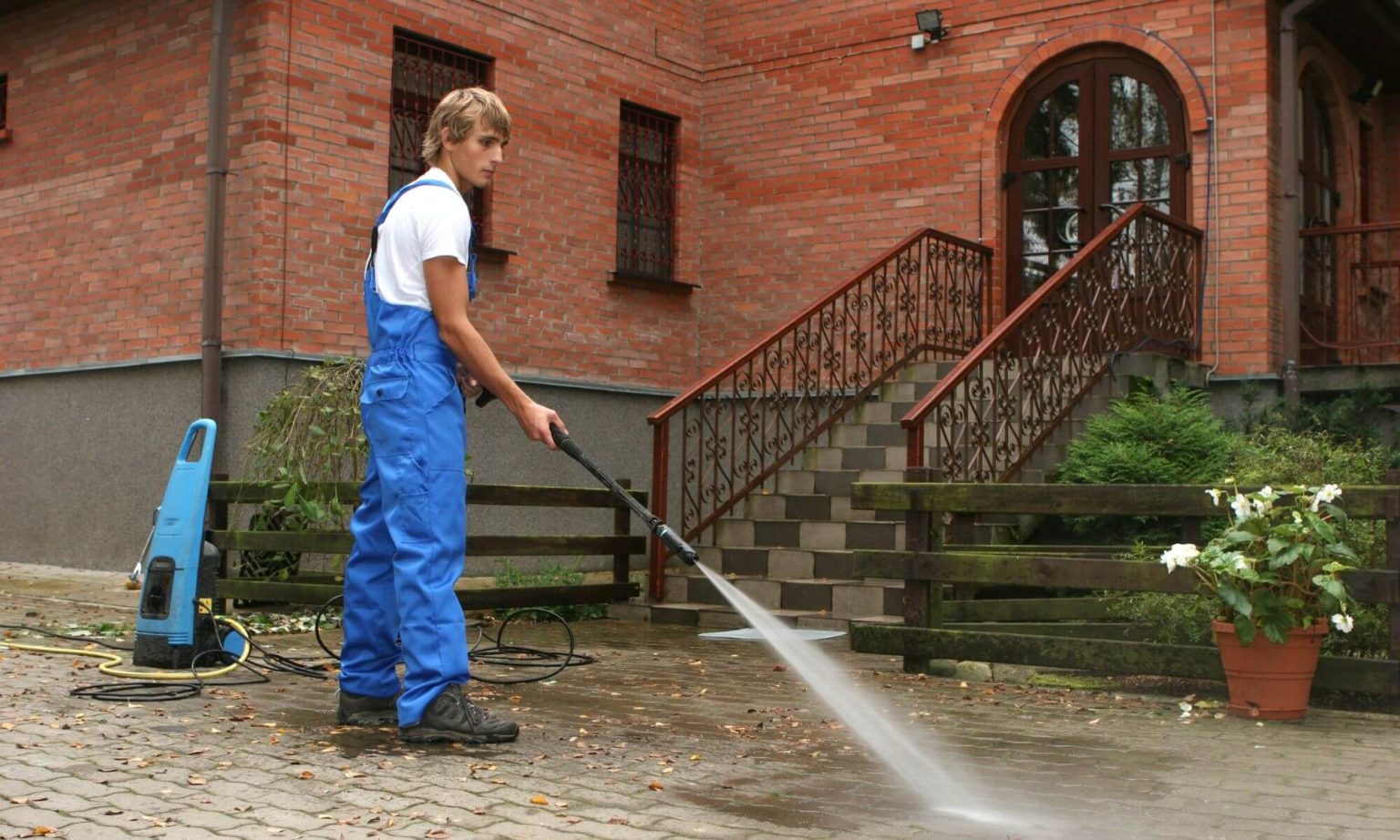 Maximize the Benefits of Pressure Washing