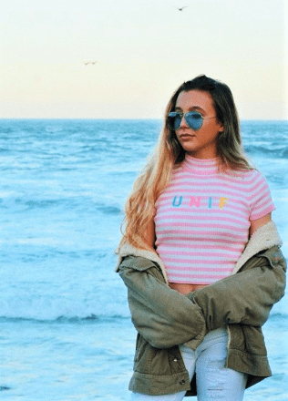 Emma Chamberlain Age Height Biography 2020 Wiki Net Worth