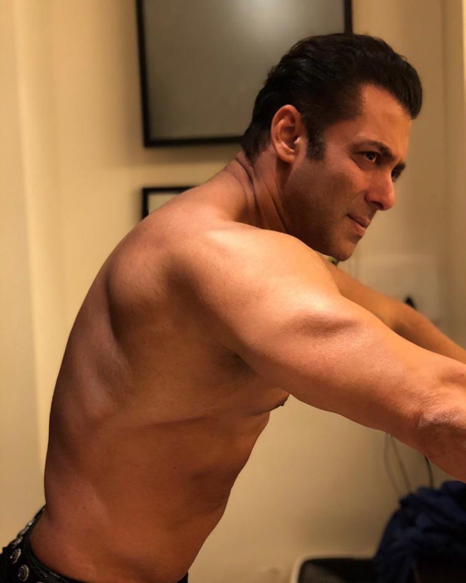 Salman khan Body bare naked