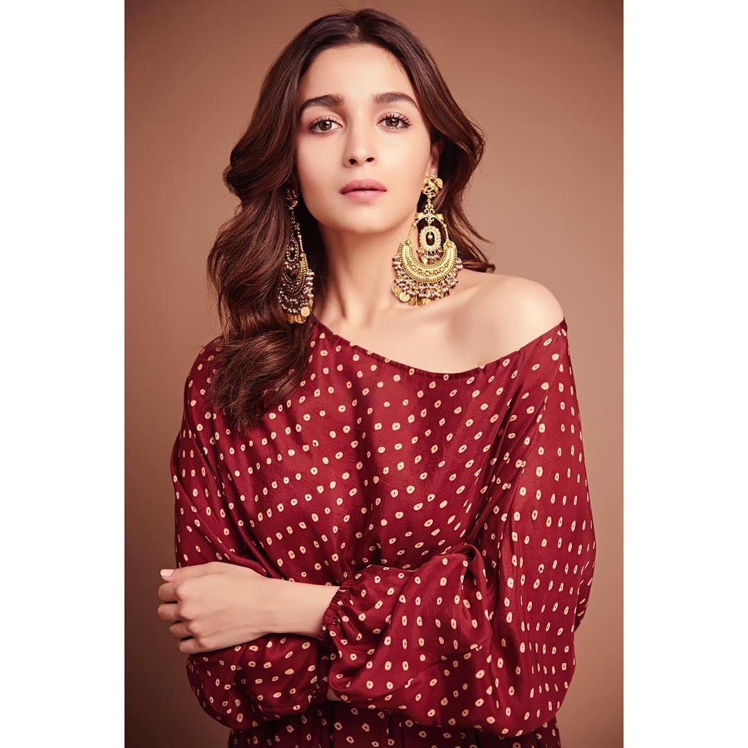 hot alia bhat looking gorgeous in polka dot red top and big bangles