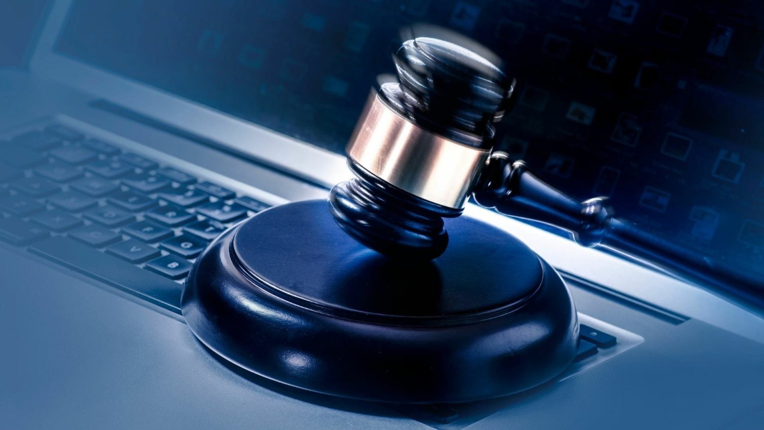 Strategies for Crafting Compliant and Compelling Legal Websites