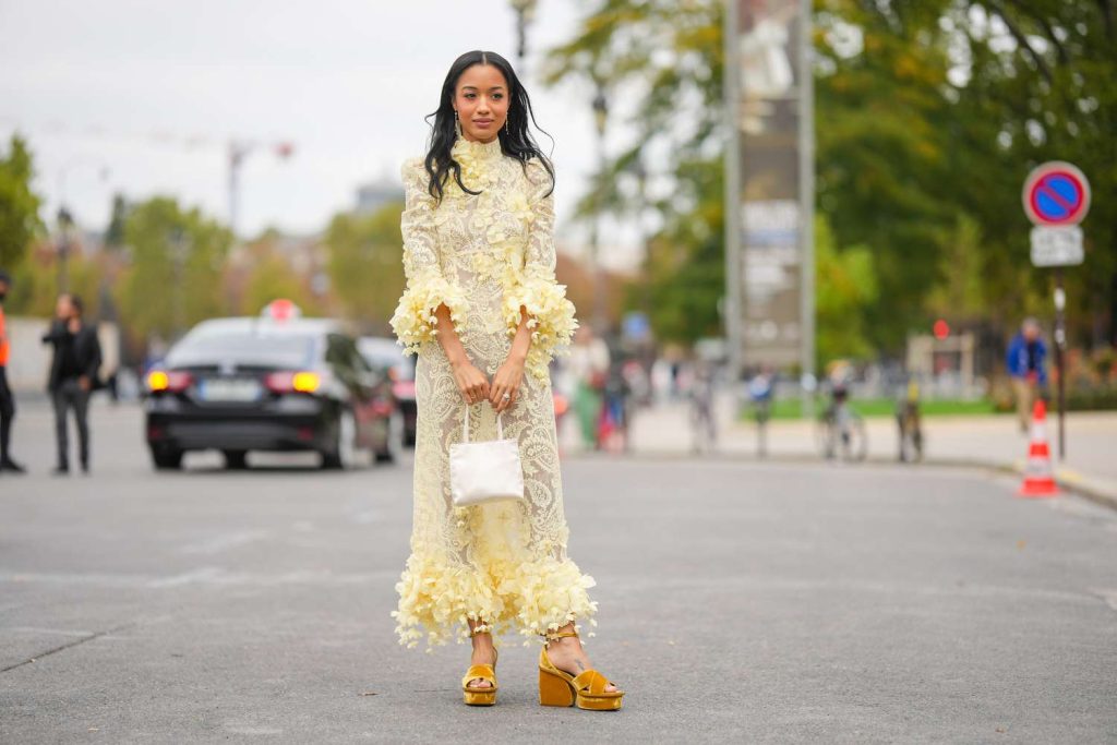 Ways to Style Your Women's Platform Shoes for Any Occasion