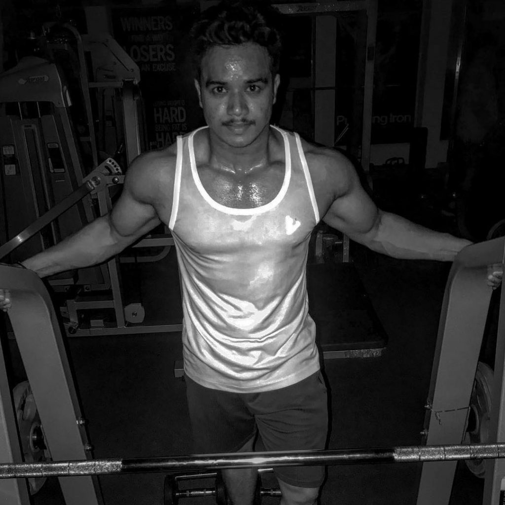 KC Complete Fighter aka Krishna Choudhary Biography Wiki Age Height Fitness Trainer Jaipur