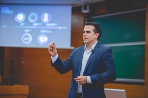 Ricardo Rosselló: Leading Across Science, Government, and Academia Ricardo Rosselló: Leading Across Science, Government, and Academia